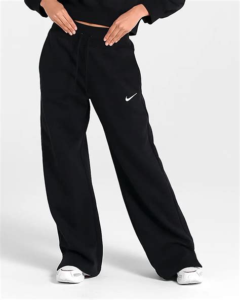 nike sweater vrouwen|ladies Nike sweatpants.